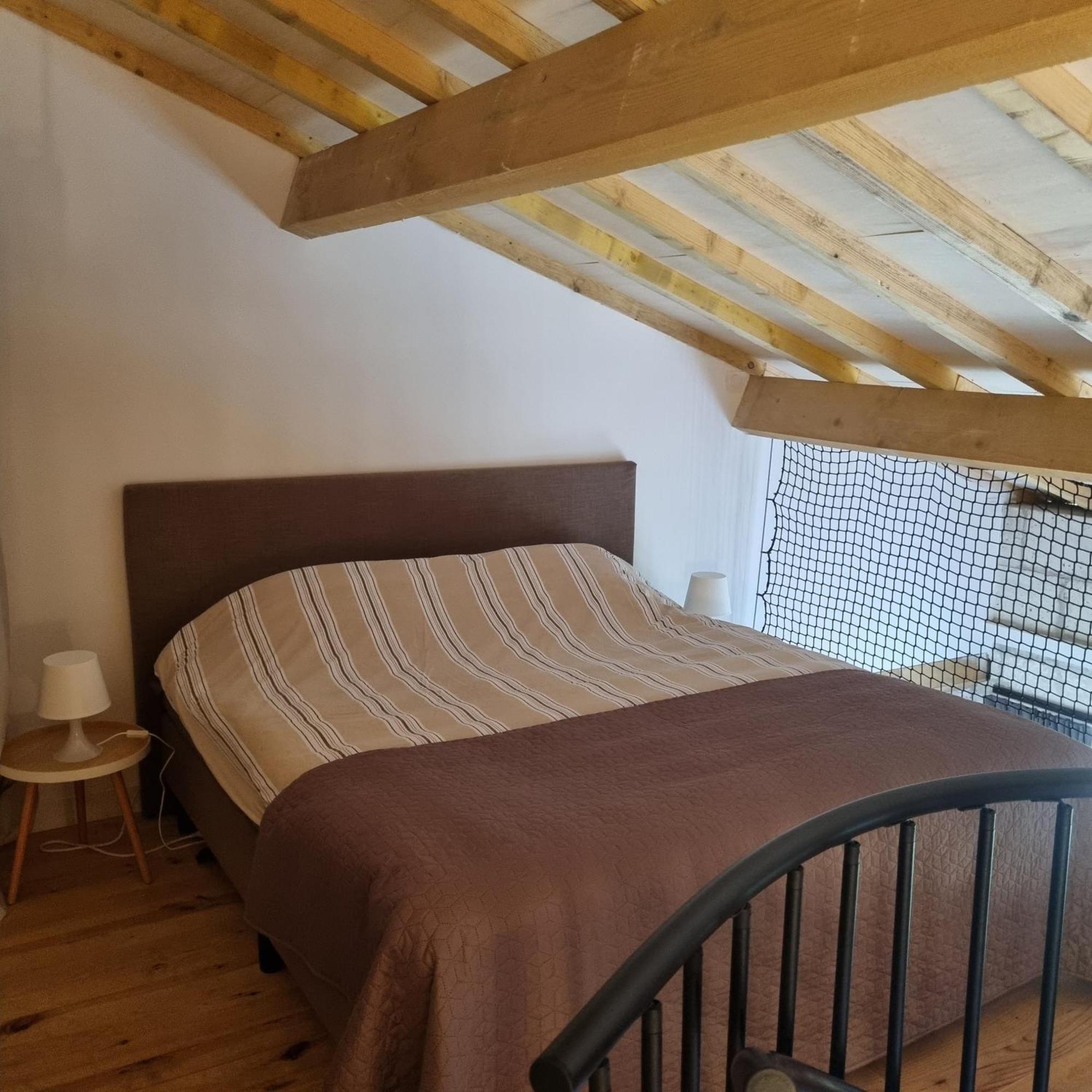 Chateau Neuf Le Desert Le Pizou Номер фото